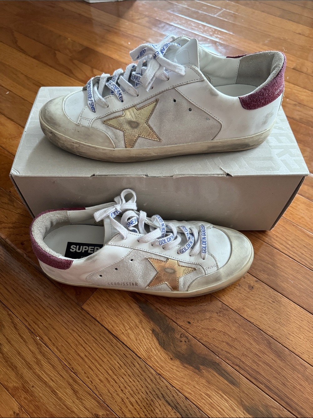 Golden goose super-star
